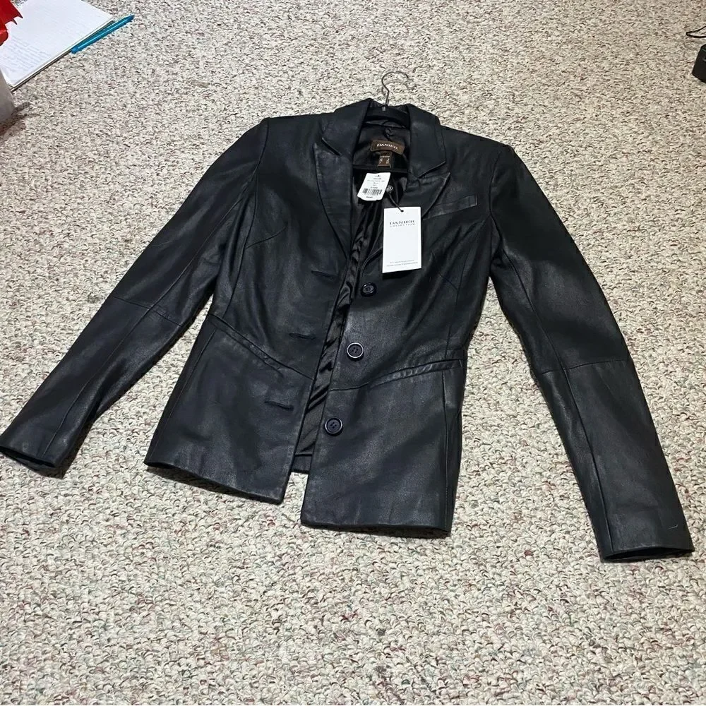 Danier Black Leather Fitted Blazer Jacket | Lined | Women’s XXS - Picture 3 of 7